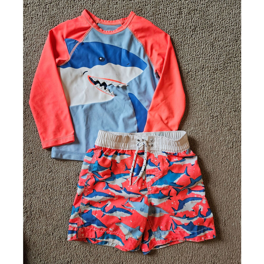 Gap Toddler Shark Rash Guard & Swim Trunks Set | Boys 2T